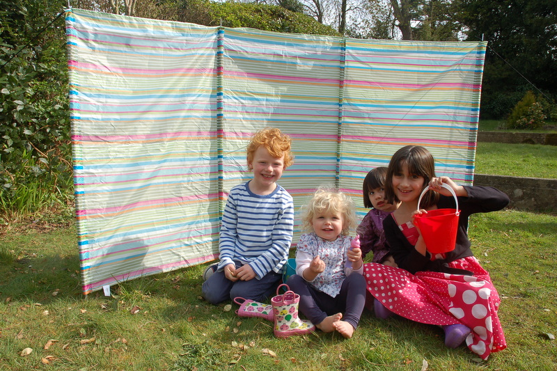 B&Q windbreak